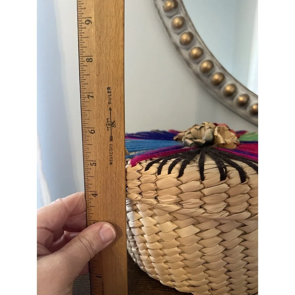 Vintage Mexican Handwoven Palm Lidded‎ Basket Folk Art Boho Southwestern